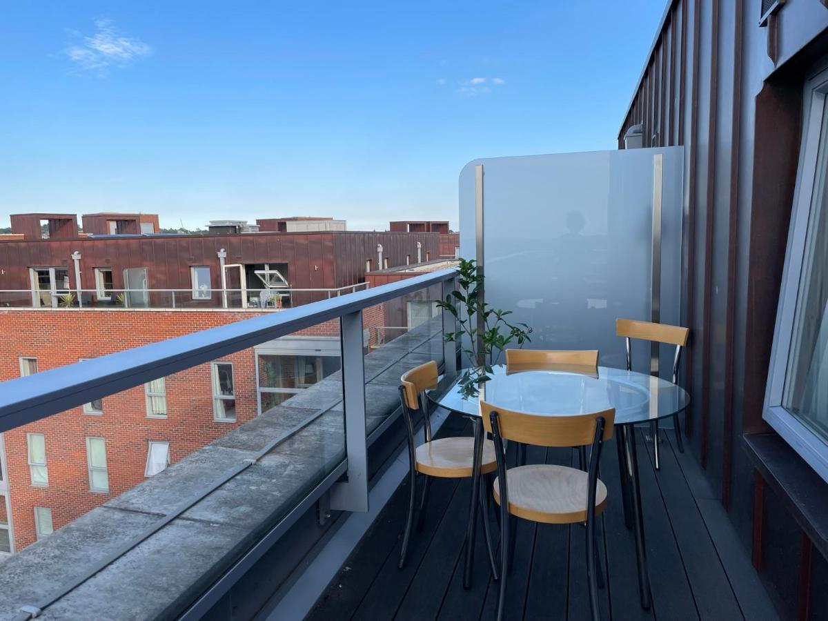 شقة Modern & Spacious Penthouse In North لندن المظهر الخارجي الصورة